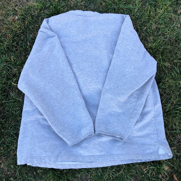 Vintage Tommy Hilfiger Crewneck Sweatshirt - Picture 2 of 5